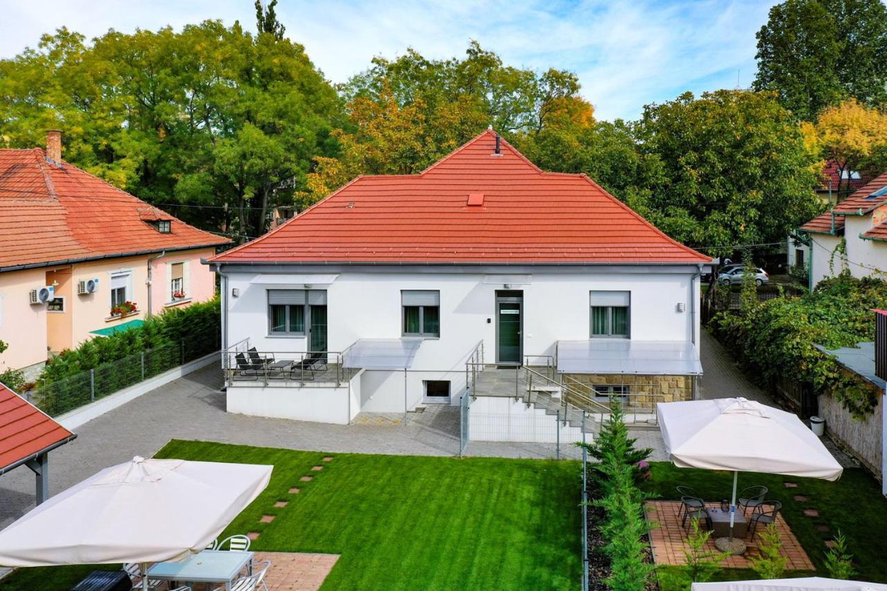 Villa Garden Eger Exterior photo